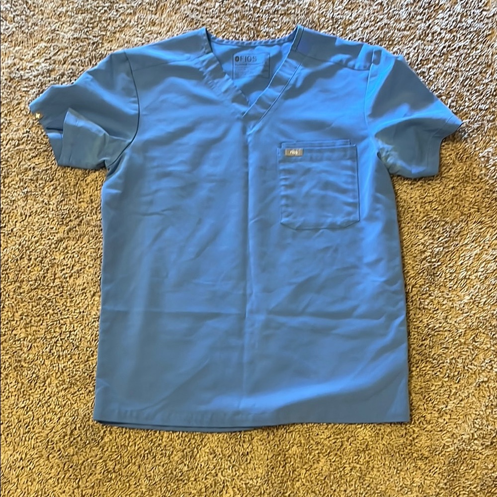 Blue Figs Men's scrub top